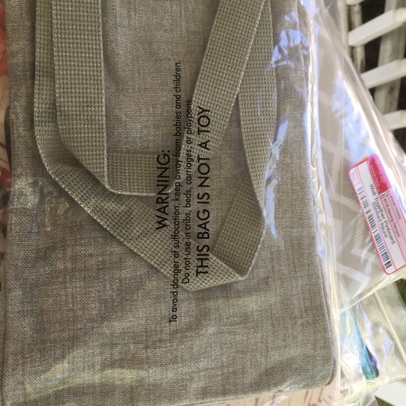 Twice as nice tote thirty one sold - Picture 5 of 8